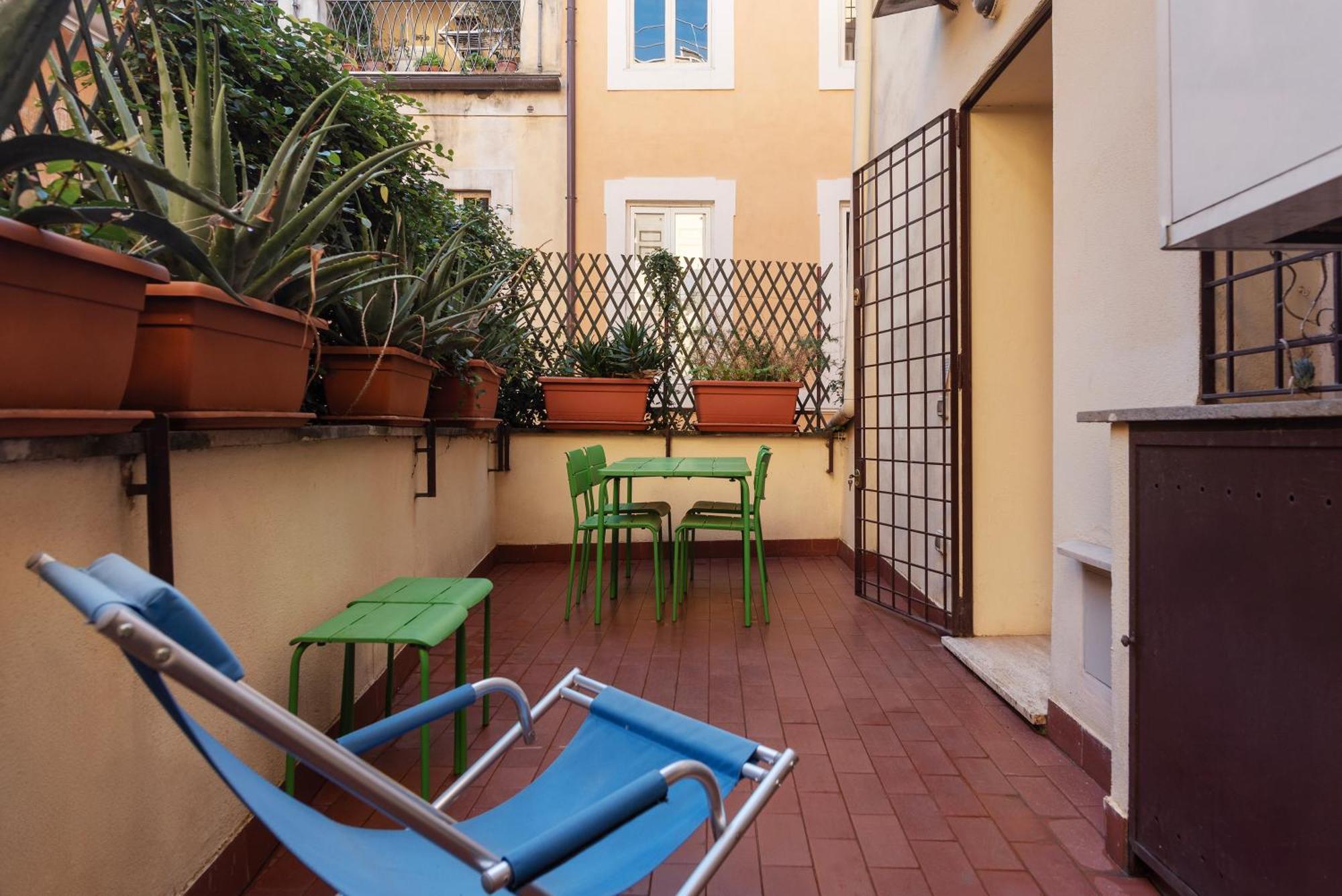 Apartment With Terrace Near Piazza Navona - FromhometoRom Eksteriør billede
