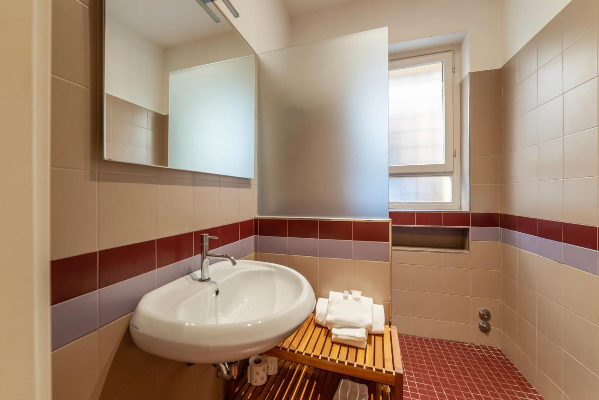 Apartment With Terrace Near Piazza Navona - FromhometoRom Eksteriør billede